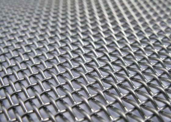 Tela de aço carbono de alta resistência à tração para indústrias de mineração