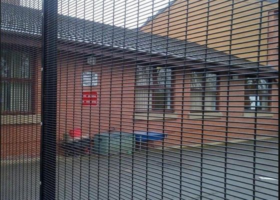 anti solda galvanizada Mesh Sheet Rust Resistance da rede de arame 13x75mm da escalada 8# 358 furo