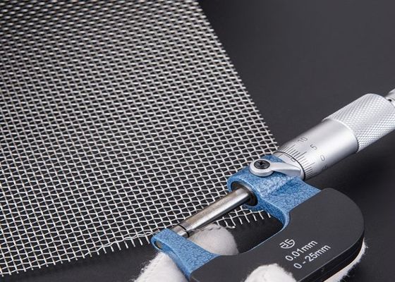 AISI316 filtragem de aço inoxidável frisada tecida Mesh Extruder Screen Mesh