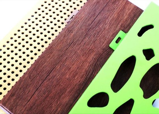 Revestimento de alumínio perfurado do Fluorocarbon da placa da fachada da anti umidade