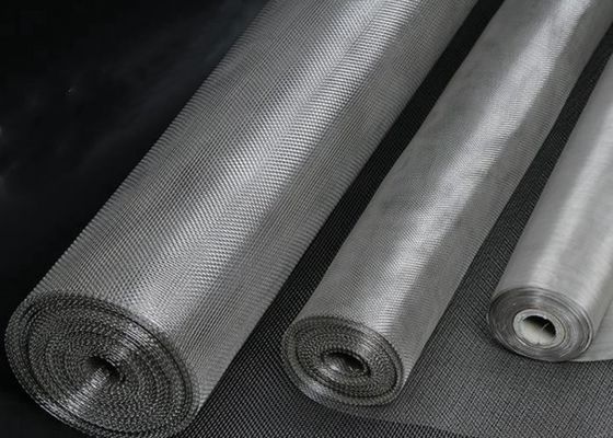 Ecrã de malha de arame farpado de metais industriais pesados para aplicações resistentes à abrasão