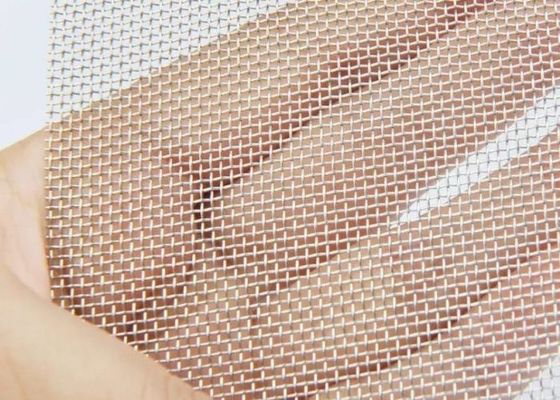 Tela de malha de aço inoxidável resistente à corrosão com vários padrões de tecelagem