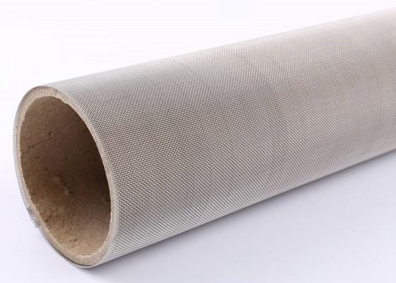 Ecrã de malha de arame de aço inoxidável revestido em epoxi preto com alta resistência à corrosão para várias aplicações