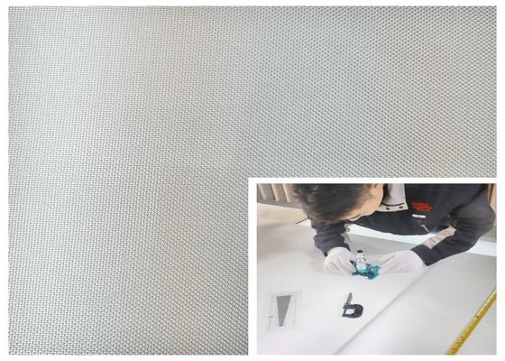 30 m Tamanho padrão do rolo Rede de filtro de aço inoxidável Superfície plana