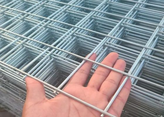 Painéis de malha de arame galvanizado soldado de 8 gauges para cercas temporárias duráveis