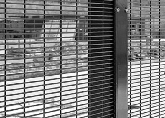 Painéis de malha de arame soldada com furo quadrado preto para escolas com fácil instalação