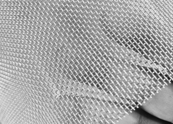 30 m Tamanho padrão do rolo Rede de filtro de aço inoxidável Superfície plana