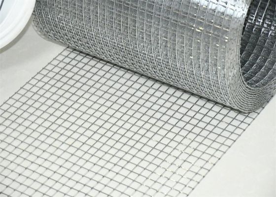 0.5m-2.5m Largura malha galvanizada soldada com comprimento de rolos de 15M